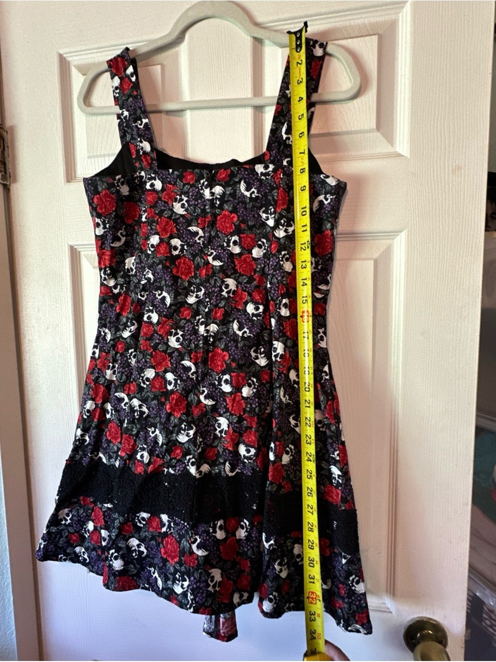 Hot Topic Skull & Rose Print A-Line Dress in Black, Red, White - Picture 5 of 7
